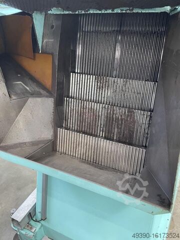 Step conveyor, ascending conveyor, step lift conveyor, inclined conveyor, steep conveyor, sorting de KÖBERLEIN & SEIGERT A 400 / 2000