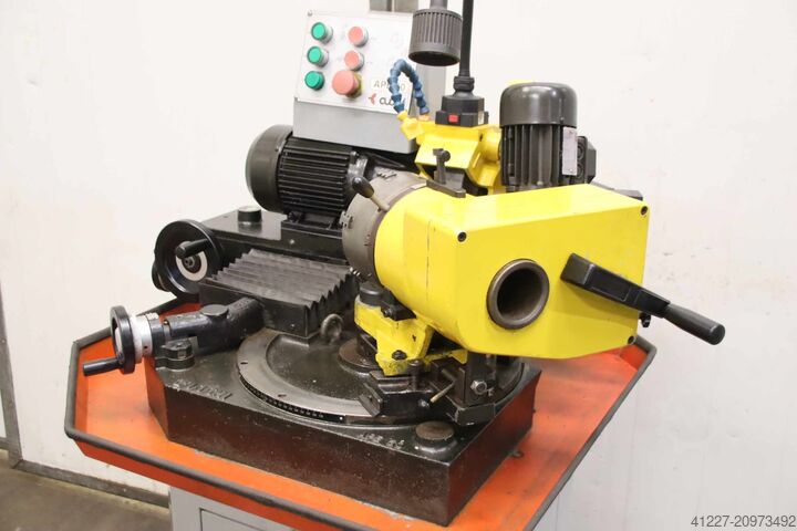 Bohrerschleifmaschine CUOGHI AFFILATRICI APE60