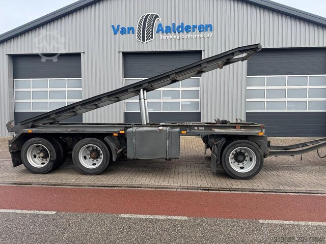 Container transport Burg BPA 10 18 Kipper