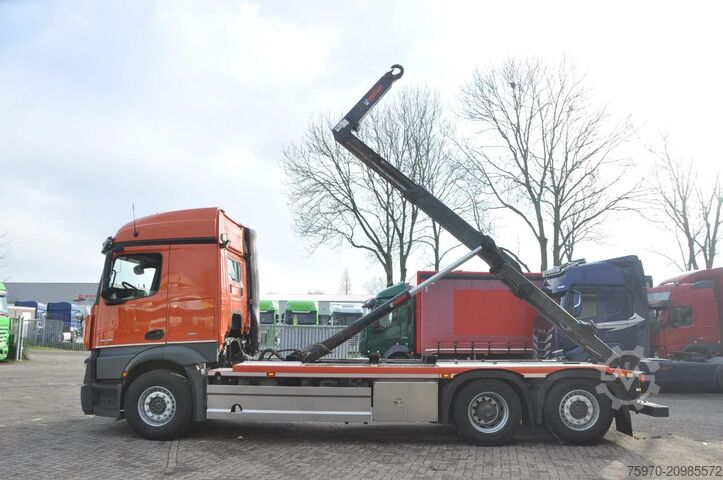 Hook arm system Mercedes-Benz Actros 2845 6X2 HIAB HAAKARM