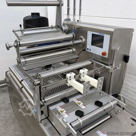 Thermoformer Multivac R 105