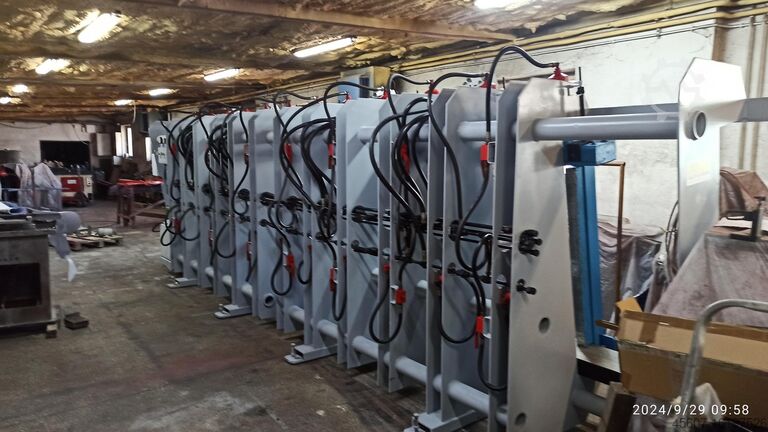 HYDRA KOMPRESSIONSKLEBEPRESSE FAMAD PACZKÓW HSKG 6050