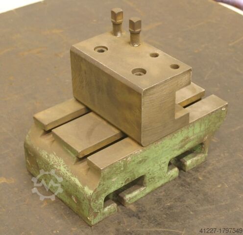 Stahlhalter Guss 260/160/H220 mm