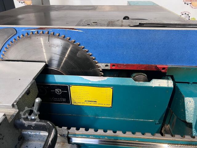 Sliding table saw Martin T72A