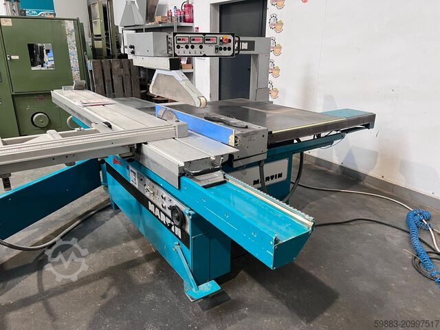 Sliding table saw Martin T72A