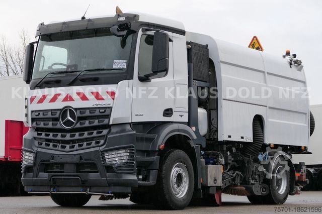 Kehrmaschine MERCEDES-BENZ Arocs 1840 Straßenkehrmaschine BH 9 Kamera