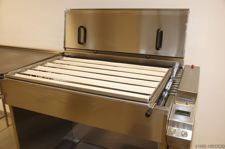 Fat fryer for 60 Berliners without proofing chamber IZO FP-60 BK