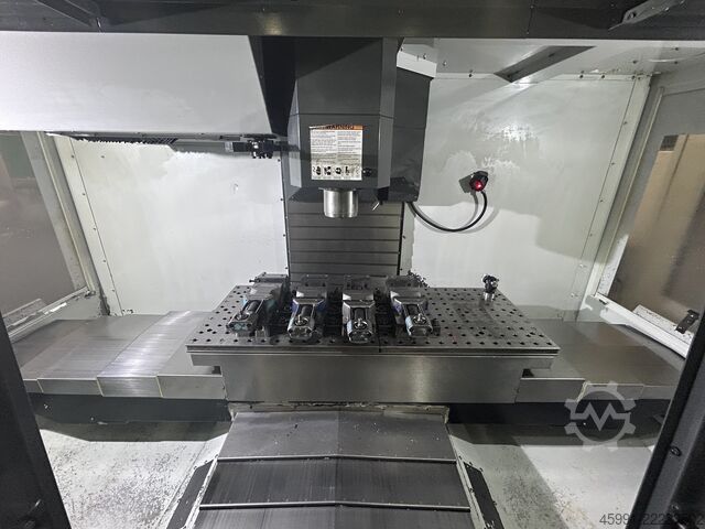 Vertical machining center HAAS VF-4SS vertical machining center