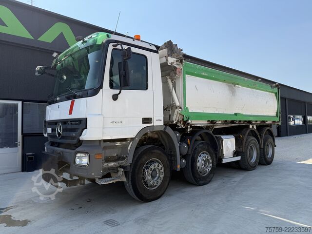 Tipper truck Mercedes-Benz Actros 4151K V8 KIPPER 8x4 Euro5 40Ton