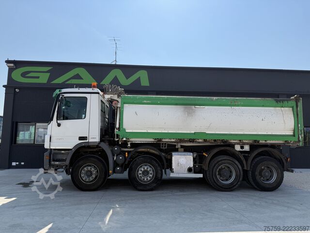 Tipper truck Mercedes-Benz Actros 4151K V8 KIPPER 8x4 Euro5 40Ton