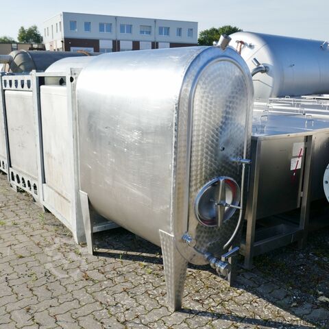 1200 liter oval tank made of V2A stainless steel 9655