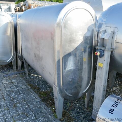 2000 liter oval tank made of V2A stainless steel  9654