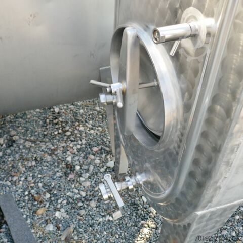 2000 liter oval tank made of V2A stainless steel  9654