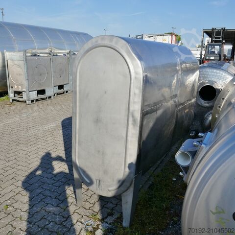 2000 liter oval tank made of V2A stainless steel  9654