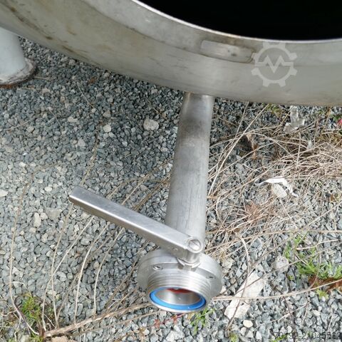 13000 Liter horizontaler Lagertank aus V2A auf Lagersätteln  9621