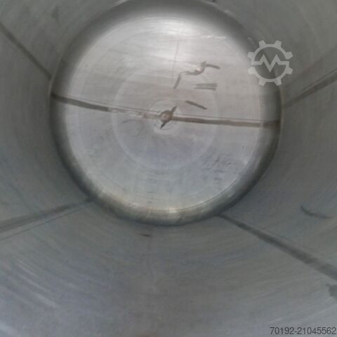 13000 Liter horizontaler Lagertank aus V2A auf Lagersätteln  9621