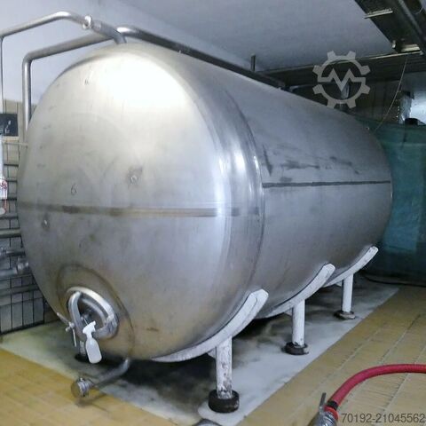 13000 Liter horizontaler Lagertank aus V2A auf Lagersätteln  9621