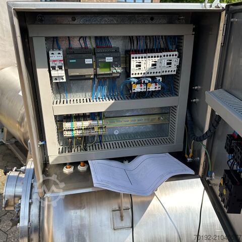 500 Liter fahrbarer Behälter aus V2A mit Propellerrührwerk  9595