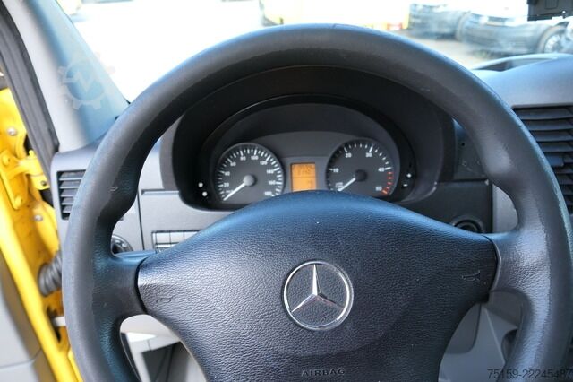 Panel van mercedes-benz Sprinter 314 CDI L2H3 Regale
