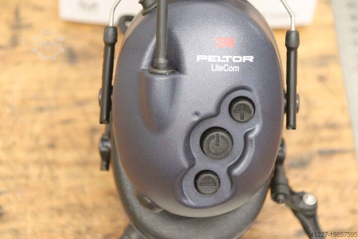 Hearing protection with radio 3M Peltor MT53H7A4400-EU LiteCom PMR446