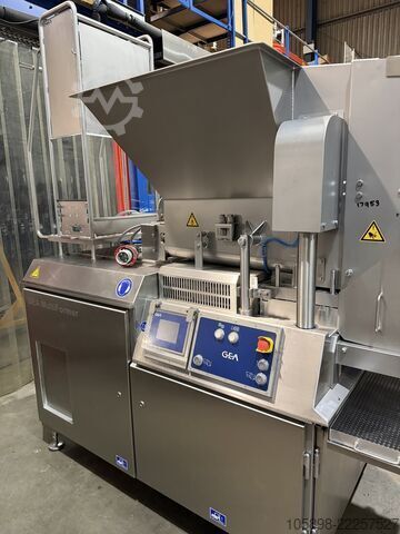 2021/2 600mm Forming, coating and frying line. GEA Various