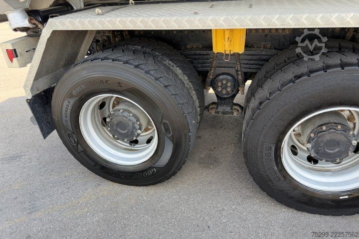 Special purpose truck MAN TGS 41.480 10x4 Moser / Swiss-Vehicle