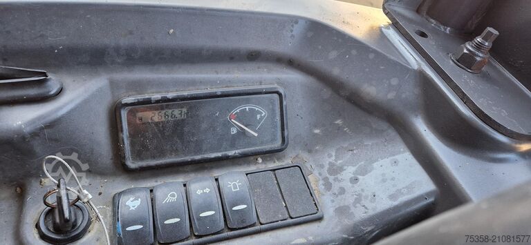 Minibagger, Volvo EC18  