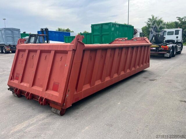 Roll-off container  CONTAINER SCARRABILE USATO A CIELO APERTO