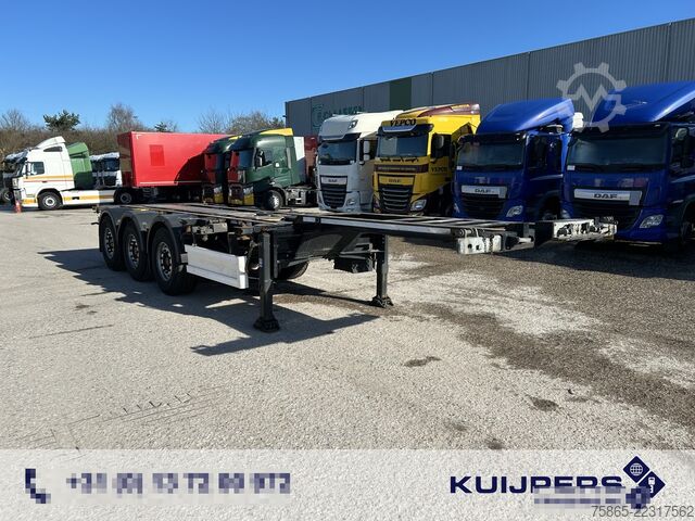 Container transport Renders Euro 800 / Multi Container Chassis / 20-30-40-4...
