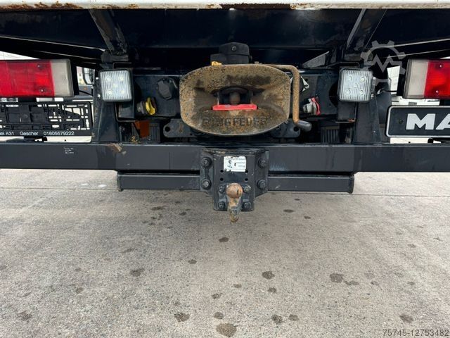 Pick-up van MAN 8.150 * PRITSCHE * 7.SITZE * ORG KM * AHK