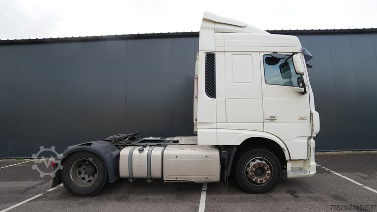 Standard-SZM DAF XF 440 Space Cab tractor unit