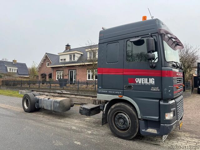 Fahrgestell mit Fahrerhaus DAF XF 95.380 Euro 3 Handgeschakeld