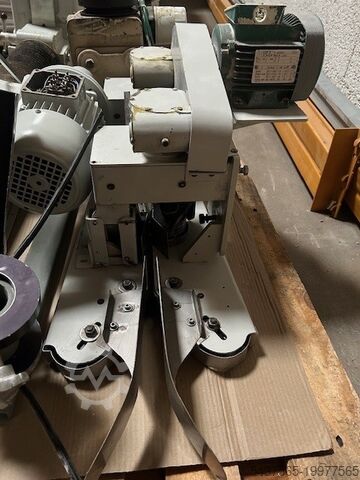 Bag sewing machine Fischbein MAXIMUM SPEED 2200 R.P.M.