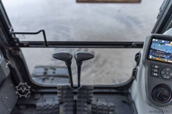 Raupenbagger CASE CX 145 D SR