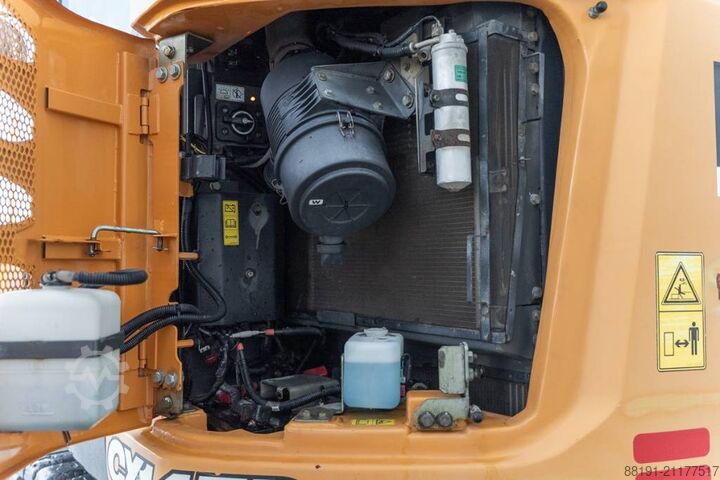 Raupenbagger CASE CX 145 D SR