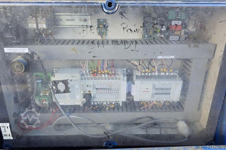 Scissor lift Holland Lift Combistar N-165EL12 Electric, 18.5m Working Height