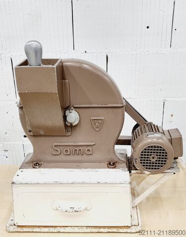 Schneidemaschine Sama Knödelmaschine