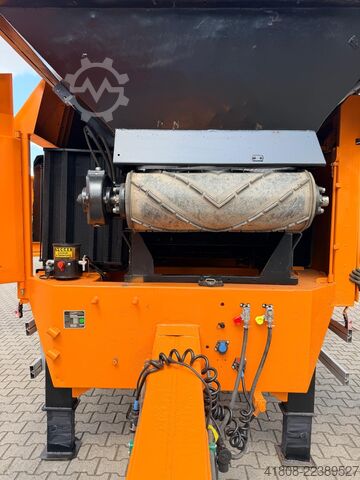 Mobile trommel screen Doppstadt SM 620 Profi
