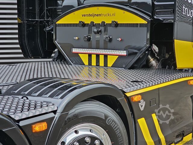 Standard-SZM Scania S660 V8 6x2/4 / FULL AIR / RETARDER / SHOW / 24...