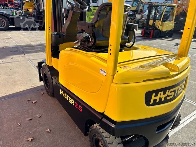 Gabelstapler Hyster J 2.5 XN 2500kg E- heftruck