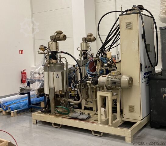 Polyurethane processing machine OMS Hennecke Ecomaster 2 (40/20)