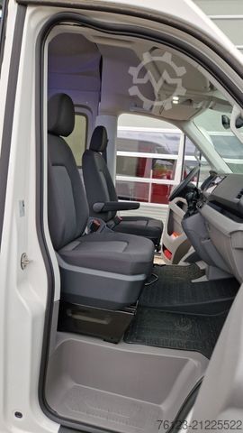 Kleinbus MAN MAN TGE 9 Sitzer Airlineboden Handicap Crafter