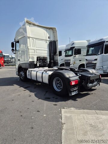 Standard-Traktor DAF XF 480 FT SUPER SPACE CAB