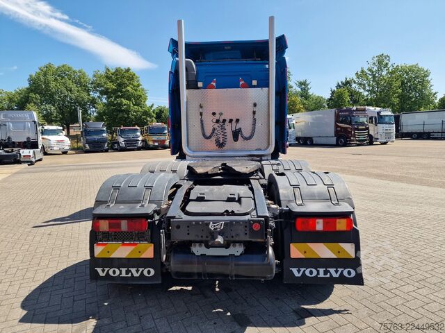Standard-SZM Volvo FH 460 EEV - 6X2 - manual - stand clima - strai...
