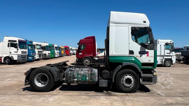 Standard tractor Renault Premium 400 (MANUAL PUMP / POMPE MANUELLE / EURO2)