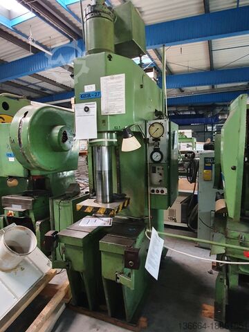 Hydraulische Presse PYE-63S