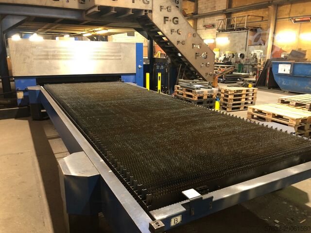 Laserschneidmaschine TRUMPF TruLaser 5060 Co2 / 6kW