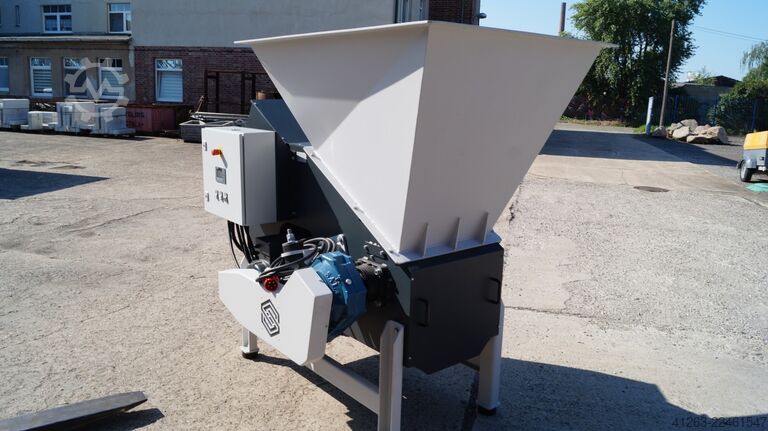 Single-shaft shredder VESPA 40/60 VGA