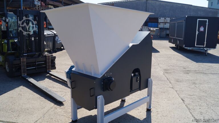 Single-shaft shredder VESPA 40/60 VGA