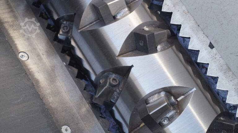 Single-shaft shredder VESPA 40/60 VGA